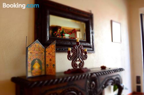 Hotel Aldama特大床房