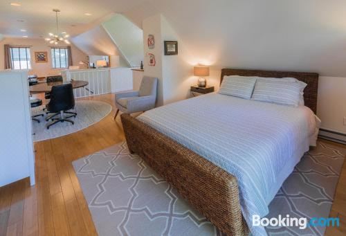 带洛弗特的一卧室公寓