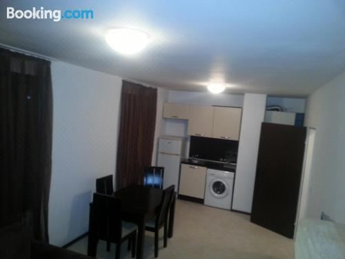 一卧室公寓（带阳台）