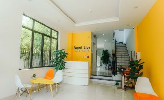 Royal Lion Hotel and Apartment