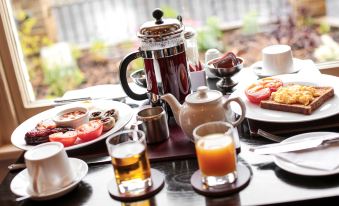 The Fernbank Hotel - Housity