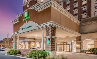 Holiday Inn Lafayette-City Centre