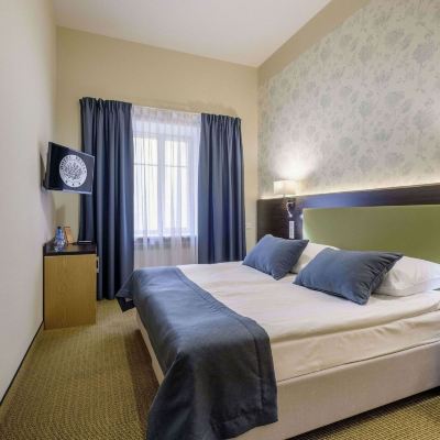 高級雙人床或雙床房 雷坦酒店優惠