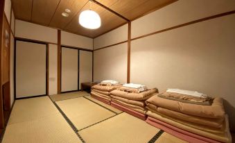 J-Hoppers Hida Takayama Guesthouse