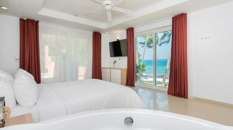 Coral Cove Beachfront Villa - Koh Chang Room