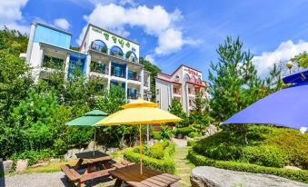 Chuncheon (Namiseom) Provence Pension