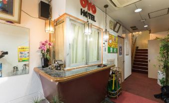 OYO Hotel Business Green Saitama Urawa