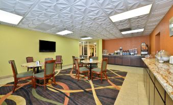 Best Western Knoxville Suites - Downtown