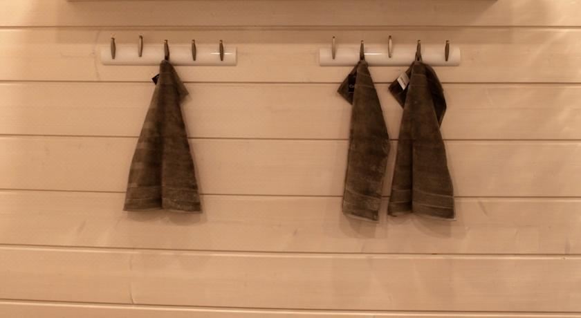 Villa Jolla Five-Bedroom Villa with Sauna