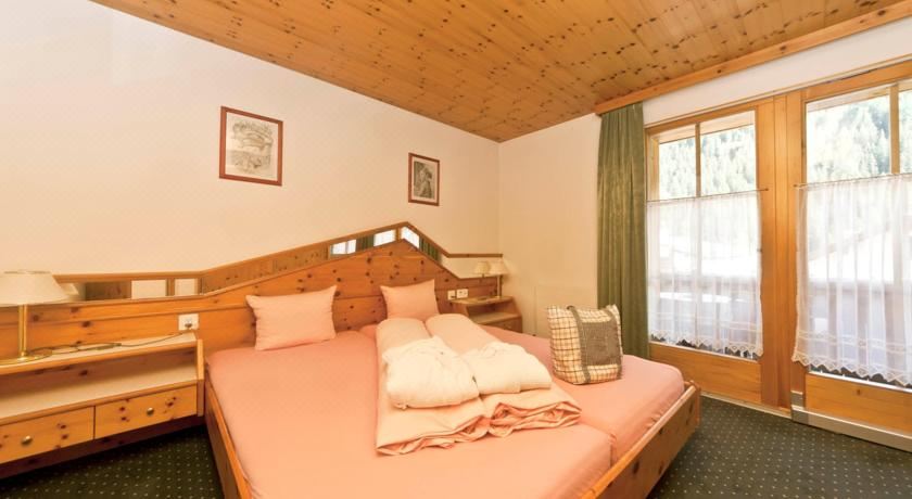 一卧室公寓（带阳台）