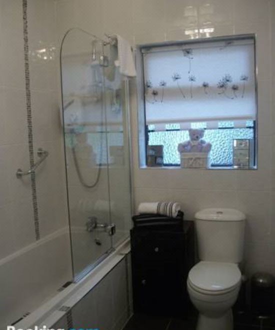 Robin Hill Bed and Breakfast Double Room with Private Bathroom