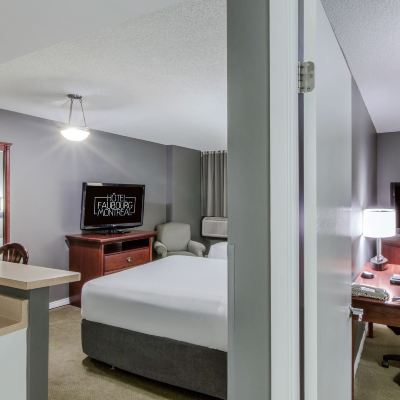 Two Queen Suite Hotel Faubourg Montreal Centre-Ville Downtown Promo Code