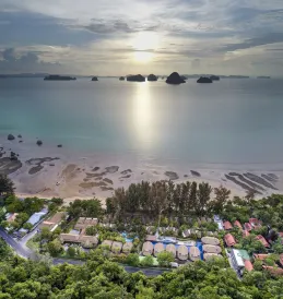 Tup Kaek Sunset Beach Resort