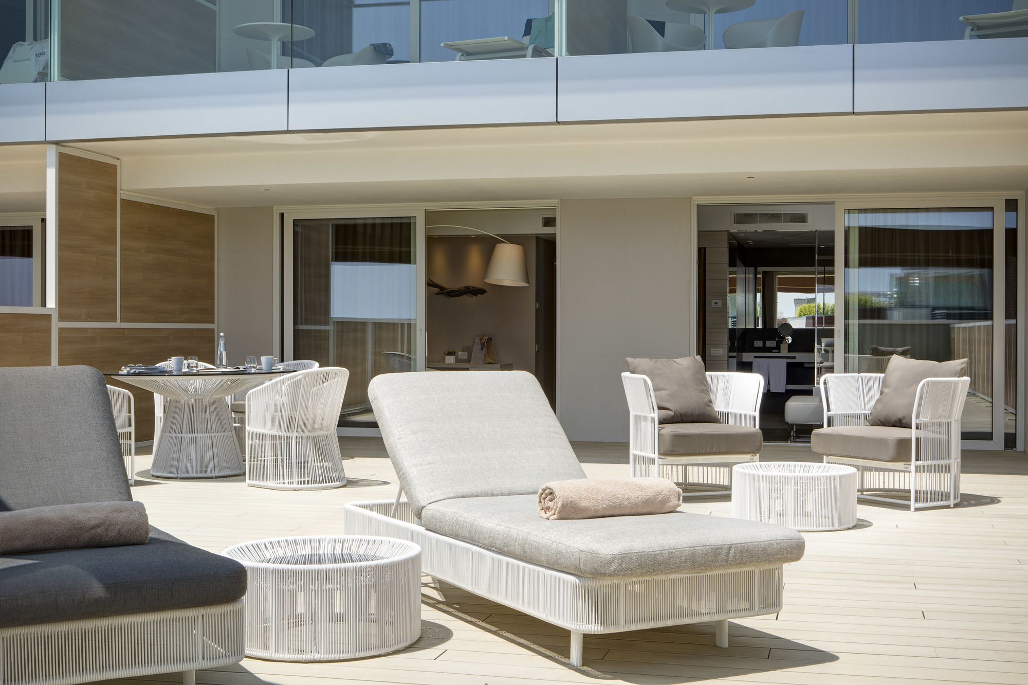 日光浴甲板套房