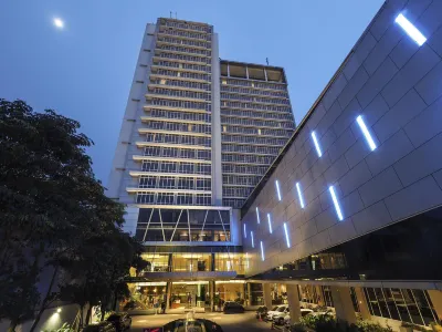Grand Mercure Solo Baru Hôtels à : 