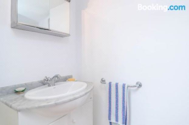 Can Pons Three-Bedroom Apartment