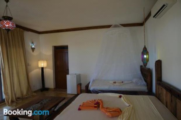 带海景豪华三人房