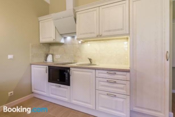 带阳台的大床房-附楼