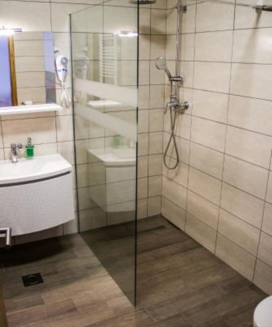 双人或双床间 - 带浴室