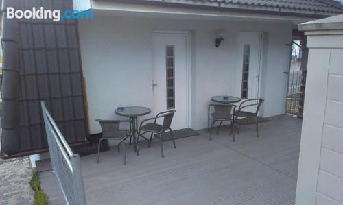 带露台一室公寓