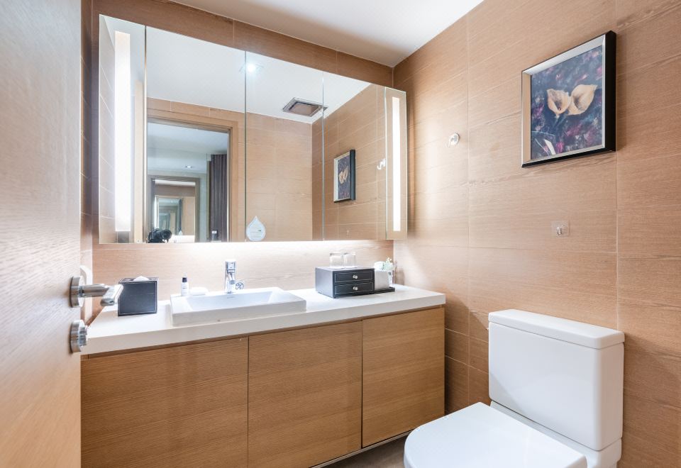 Neptune Hotel ChengduDeluxe Suite