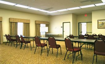 SureStay Plus Hotel by Best Western Coffeyville