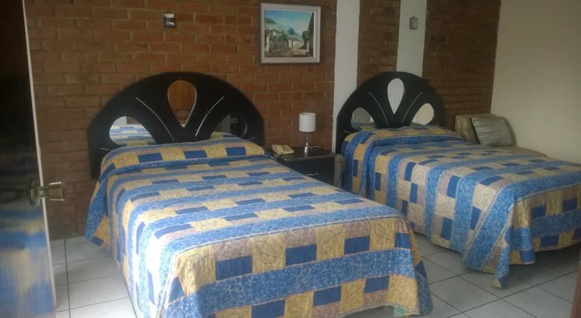 双人房（带独立浴室）