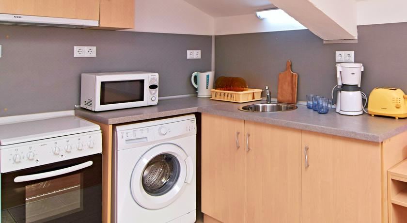 Batak StudioStudio Apartment with Balcony