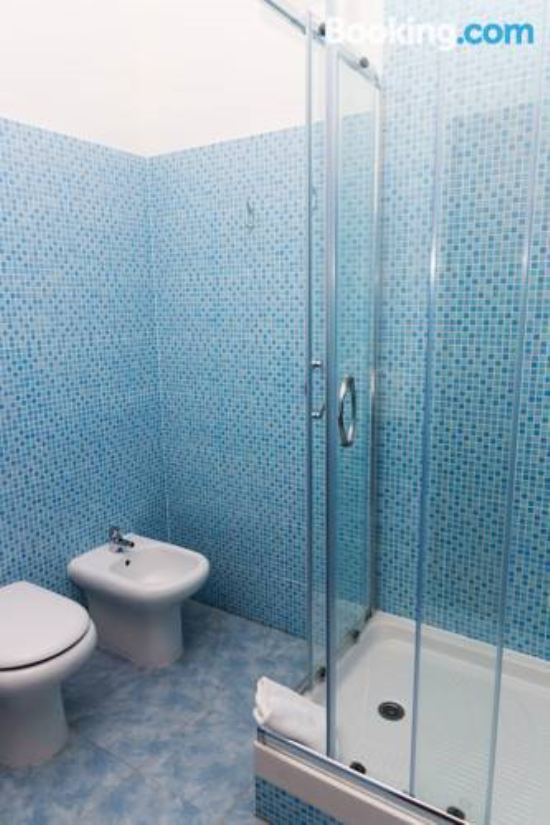 双人房（带独立浴室）