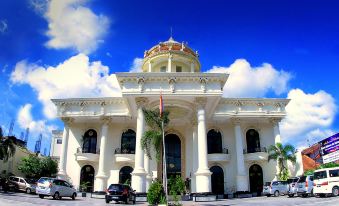 The Grand Palace Hotel Yogyakarta