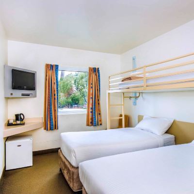 Standard Twin Room with a Bunk Bed