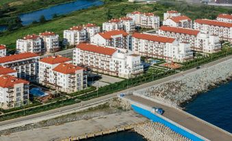 Alpha Sirius Morskoy Apartments (f. Imeretinsky - Marine Bay Apart-Hotel)