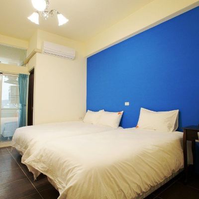 三人間 - 帶陽台 輕旅村-台東輕旅（電梯民宿）優惠