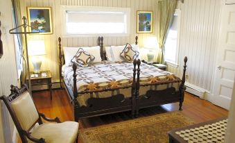 The Coolidge Corner Guest House: A Brookline Bed and Breakfast