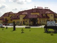 Hotel Tri Vezicky Hotel di 