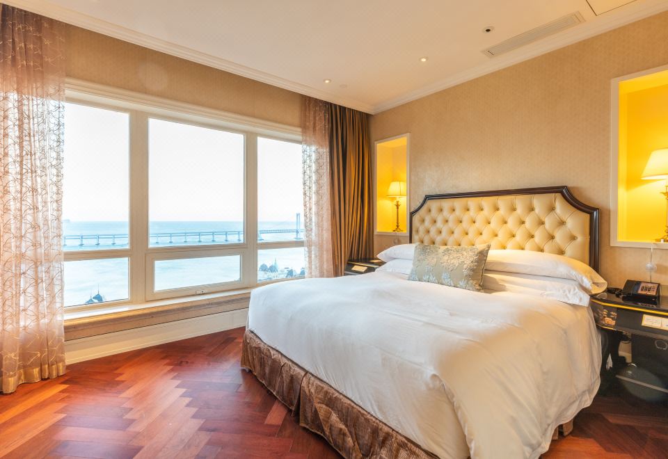 the Castle Hotel, A Luxury Collection HotelDeluxe Apartment - 2-Bedroom, Sea-View