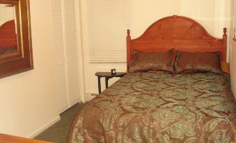 Three Rivers Studios - Housity