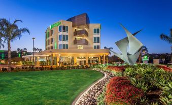 Holiday Inn San Diego Bayside, an IHG Hotel