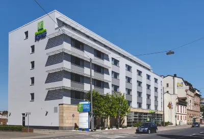 Holiday Inn Express Frankfurt Messe Hotels in 