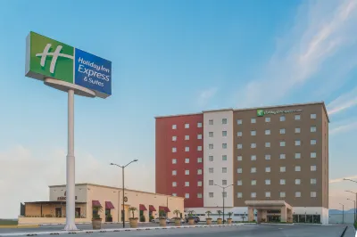 Holiday Inn Express & Suites SILAO AEROPUERTO - TERMINAL by IHG Hotéis em 
