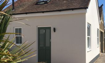 The Studio - Housity