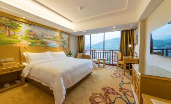 Vienna Hotel (Guilin Yongfu Station Store)