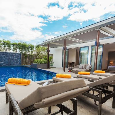 Three Bedrooms Villa with Pool View