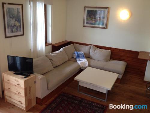 带阳台和露台的双卧室公寓