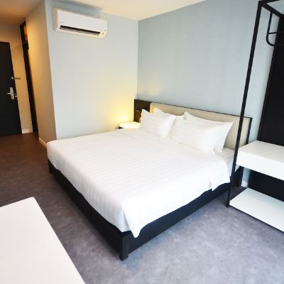 Bilik Deluxe - Pemandangan Taman(Katil King) Kupon Inkk Hotel