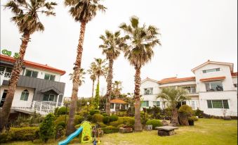 Jeju Jungmun Eco Pension and Guest House