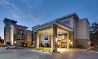 La Quinta Inn & Suites by Wyndham Tyler - University Area