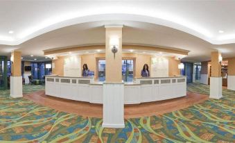 Holiday Inn & Suites Virginia Beach - North Beach