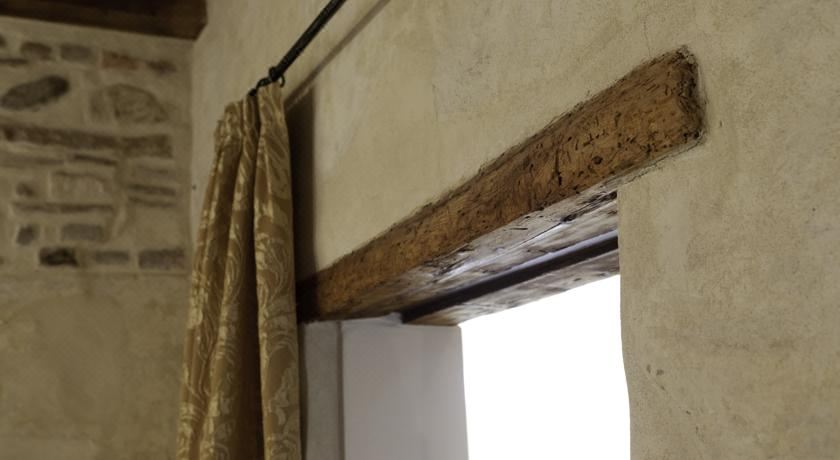 一卧室公寓（带阳台）