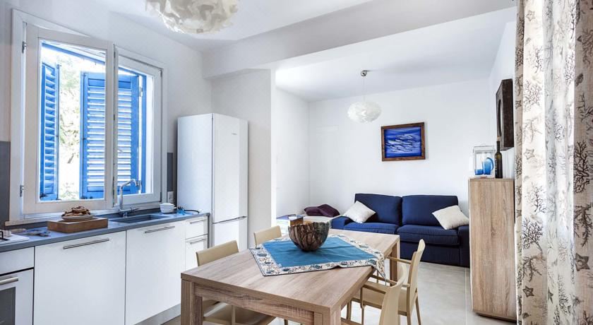 Lisca Bianca Three-Bedroom Holiday Home